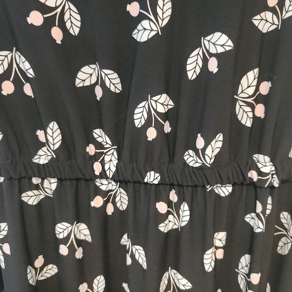 Anne Klein Dress Women 12 Black Pink Cherries Fit Flare Elastic Waist Feminine - Picture 3 of 11